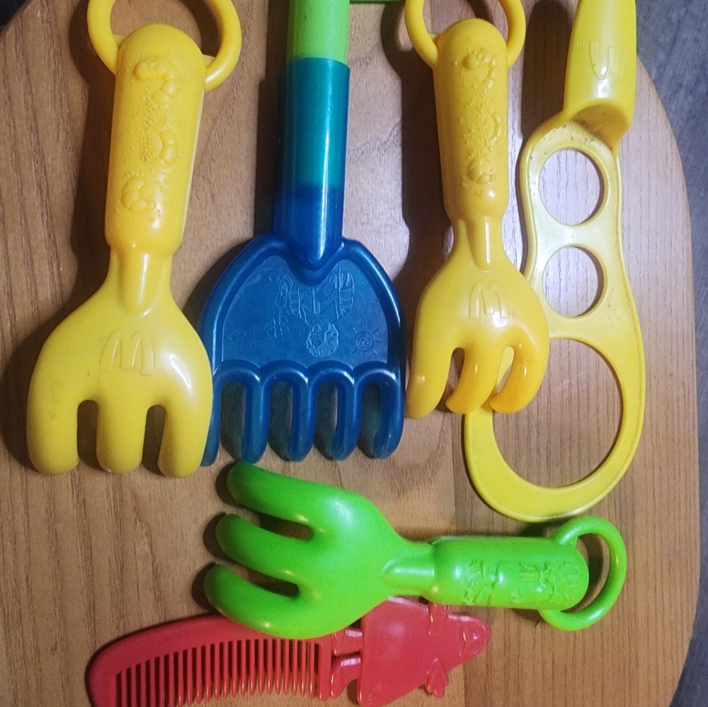 Vintage Mcdonalds Toys Over 20 Pieces